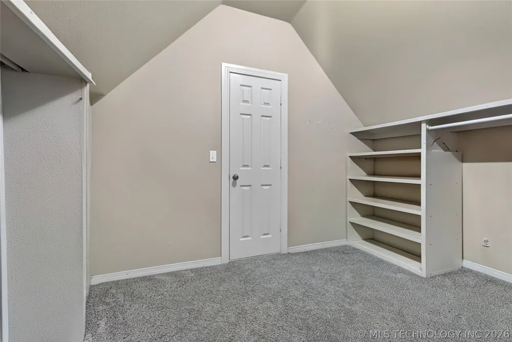 412 W Sunset Court Catoosa, OK 74015