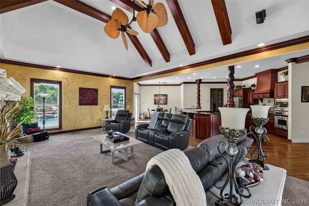 412 W Sunset Court Catoosa, OK 74015