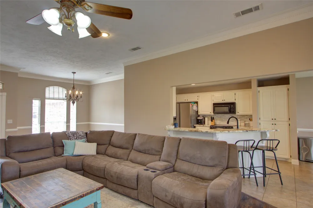 122 Corley Circle Wake Village, TX 75501