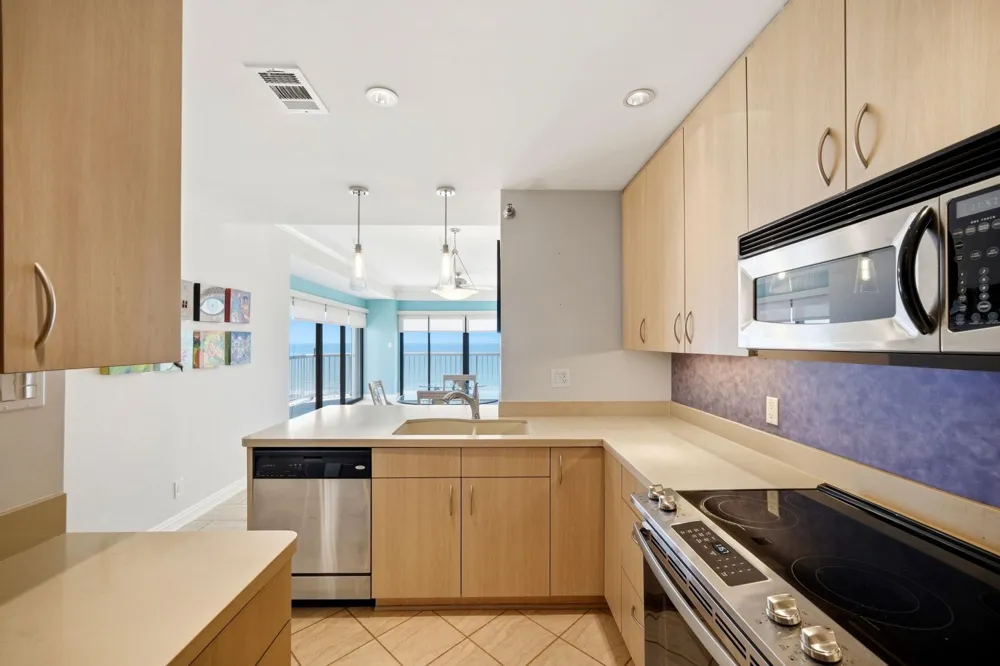 7700 Seawall Boulevard #501 Galveston, TX 77551