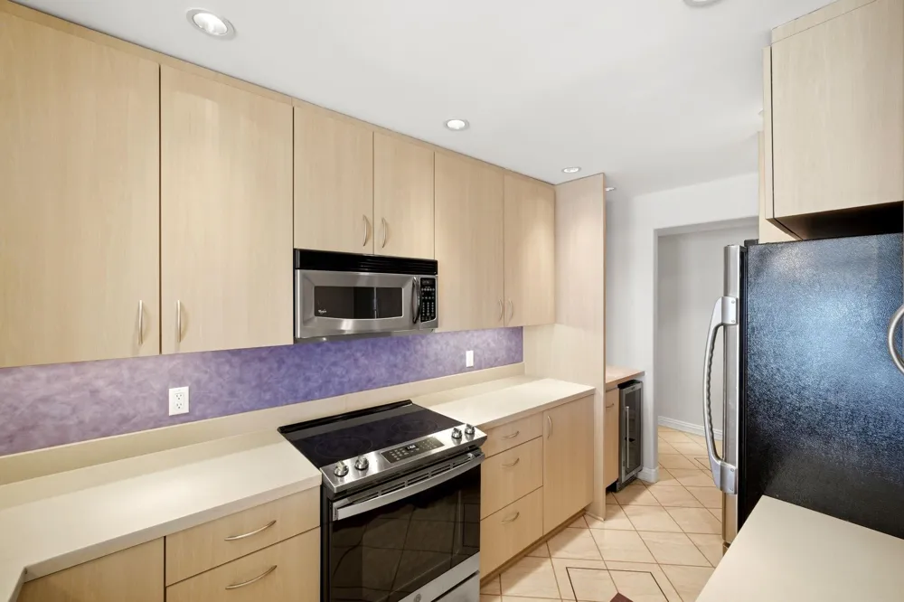 7700 Seawall Boulevard #501 Galveston, TX 77551