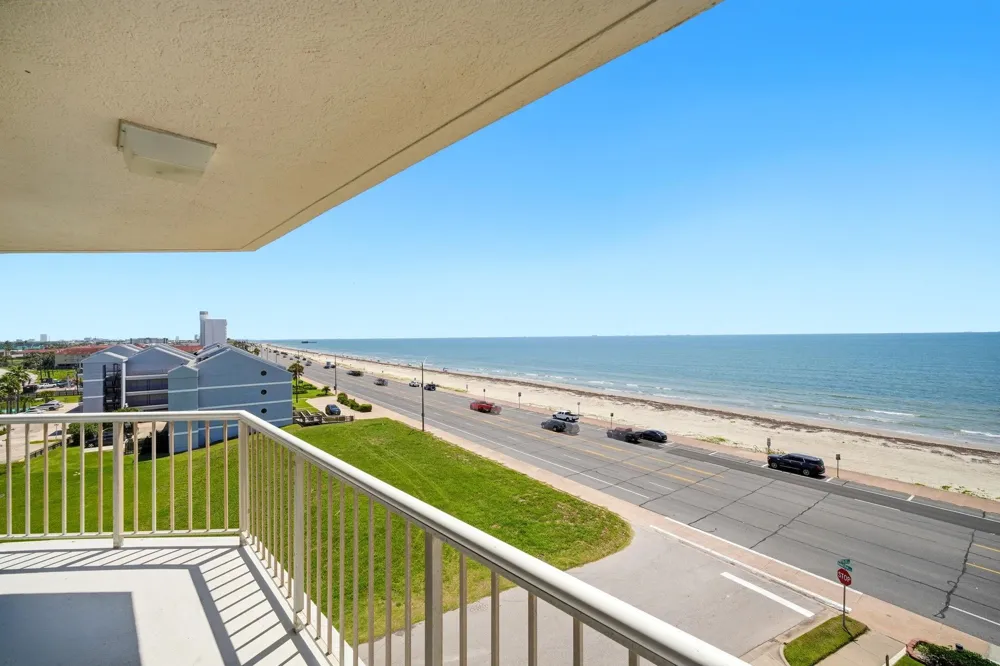 7700 Seawall Boulevard #501 Galveston, TX 77551