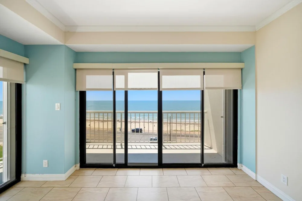 7700 Seawall Boulevard #501 Galveston, TX 77551