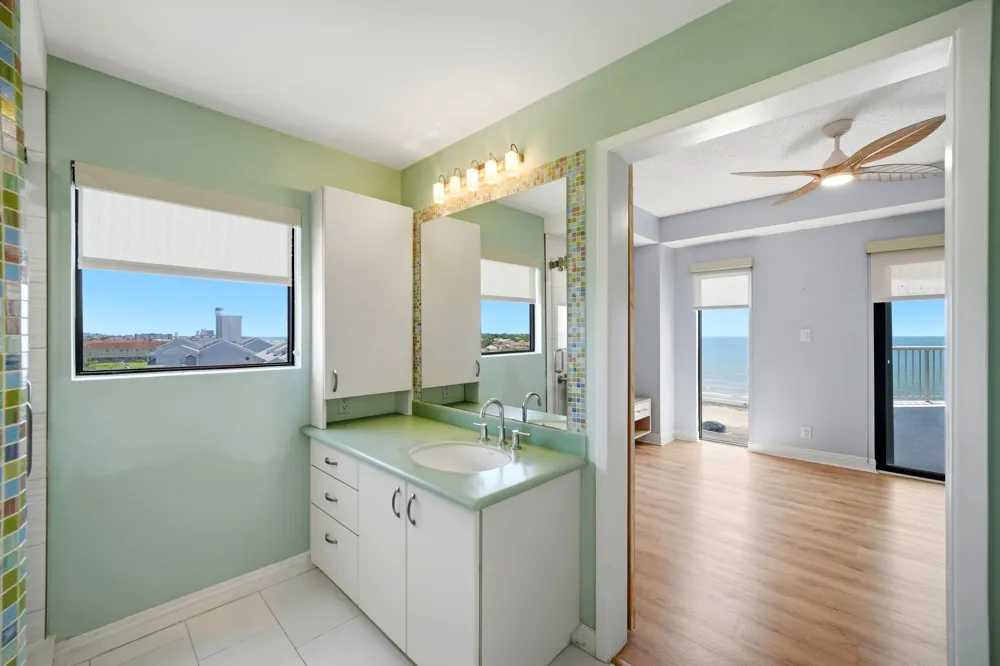 7700 Seawall Boulevard #501 Galveston, TX 77551
