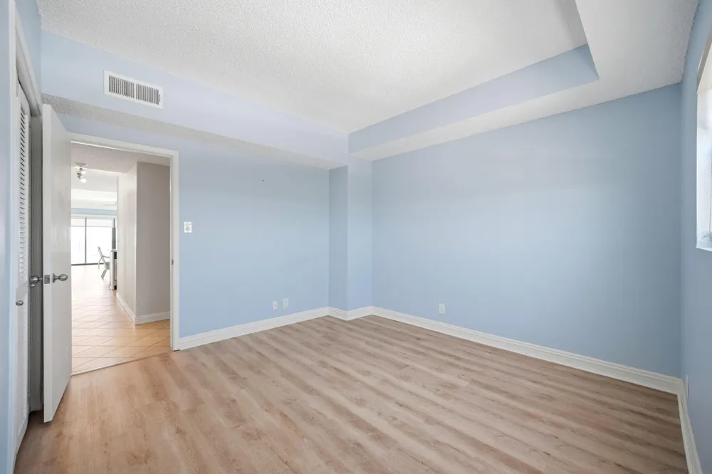 7700 Seawall Boulevard #501 Galveston, TX 77551