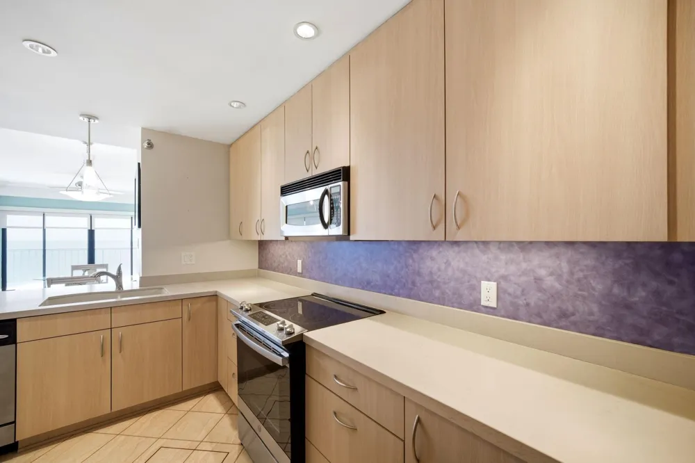 7700 Seawall Boulevard #501 Galveston, TX 77551