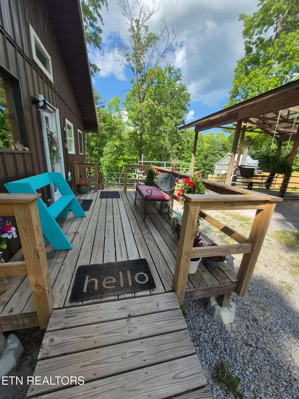 101 Ridgepoint Rd Jamestown, TN 38556