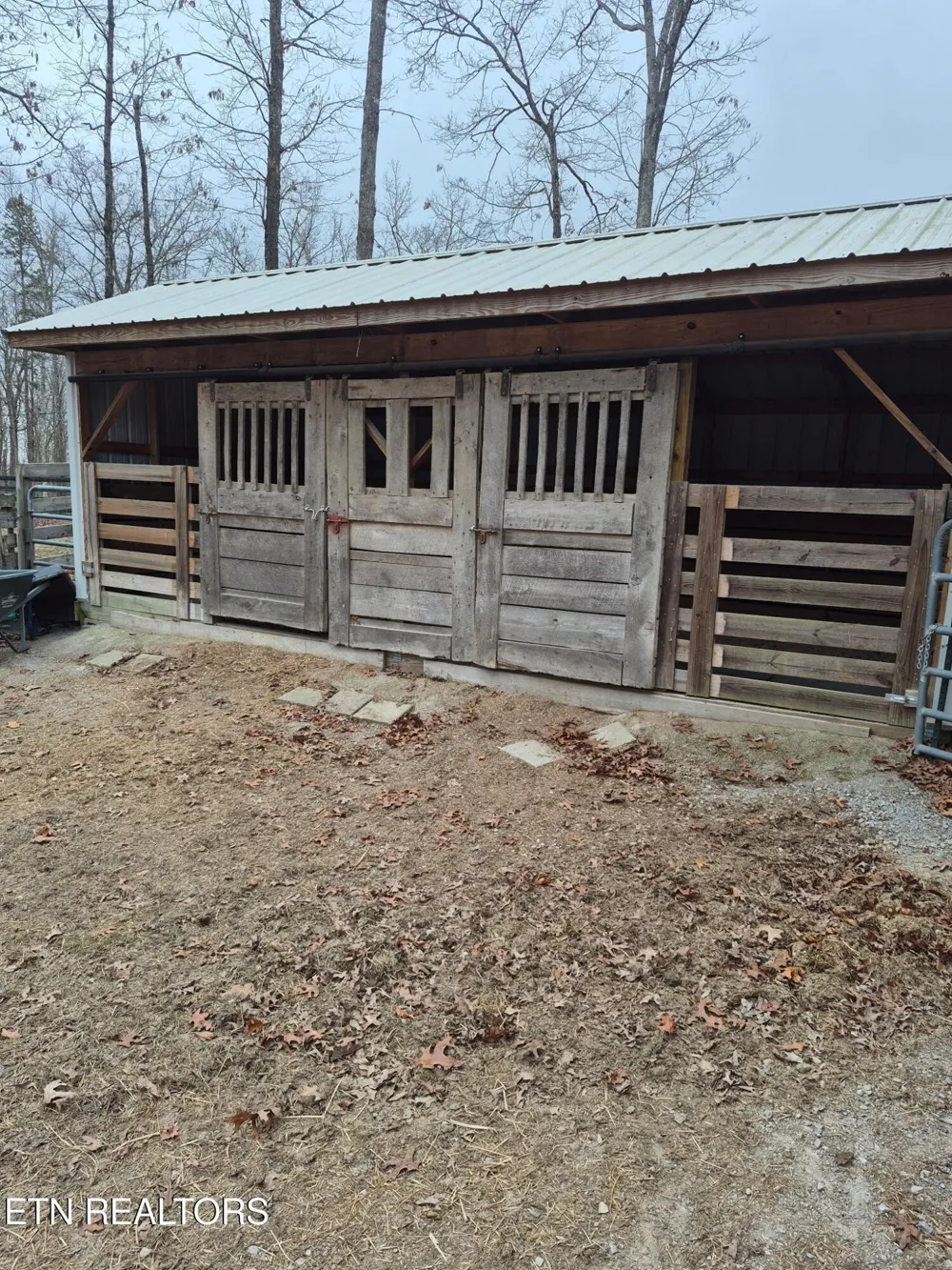 101 Ridgepoint Rd Jamestown, TN 38556