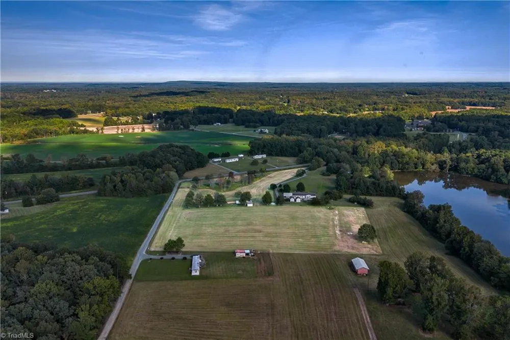 5848 Coble Church Road Liberty, NC 27298