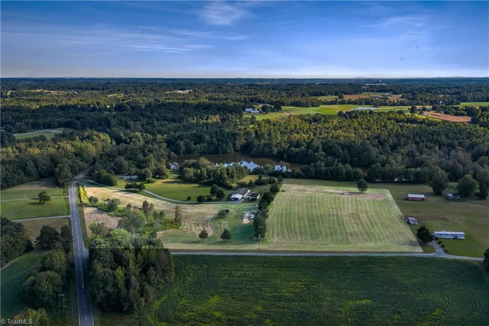 5848 Coble Church Road Liberty, NC 27298