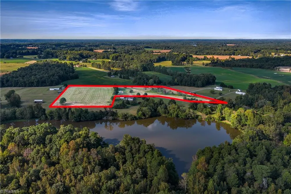 5848 Coble Church Road Liberty, NC 27298