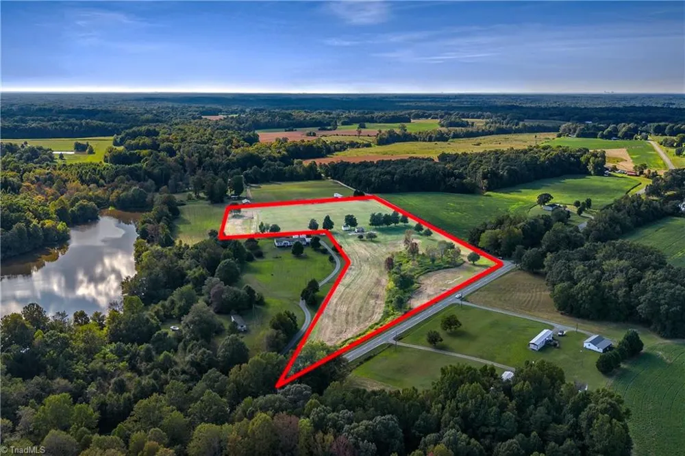 5848 Coble Church Road Liberty, NC 27298