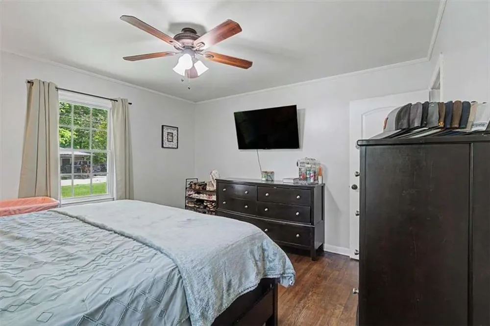 98 James Street Tallapoosa, GA 30176