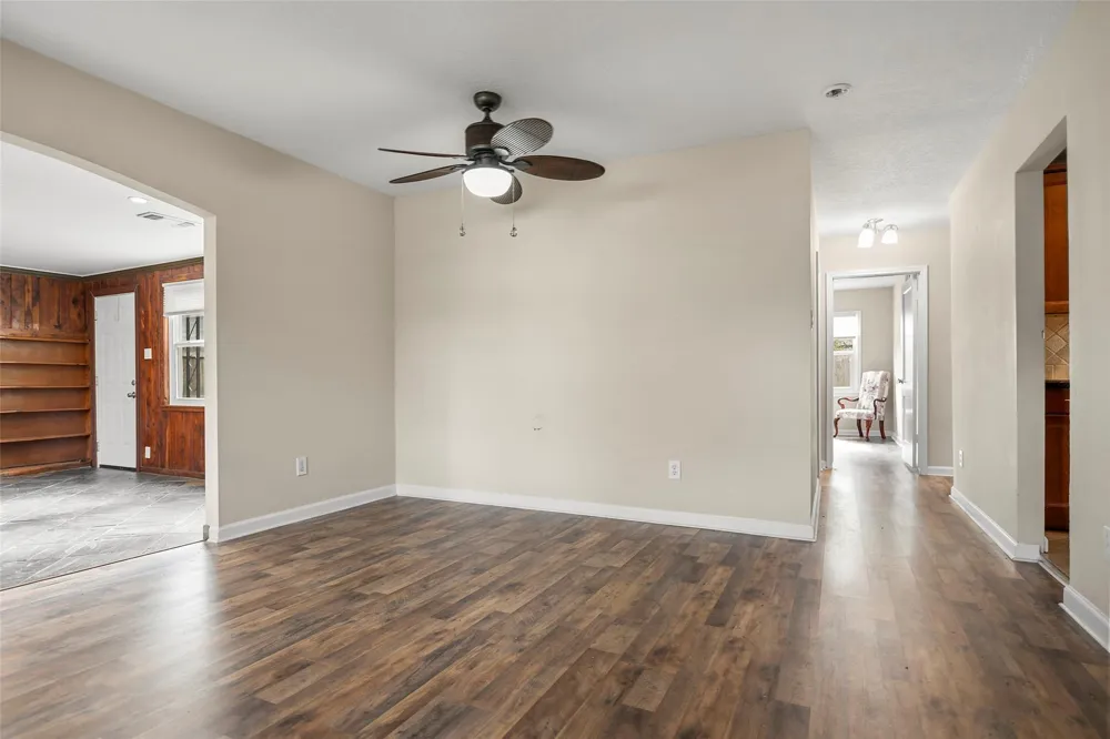 115 Marlin Avenue Galveston, TX 77550