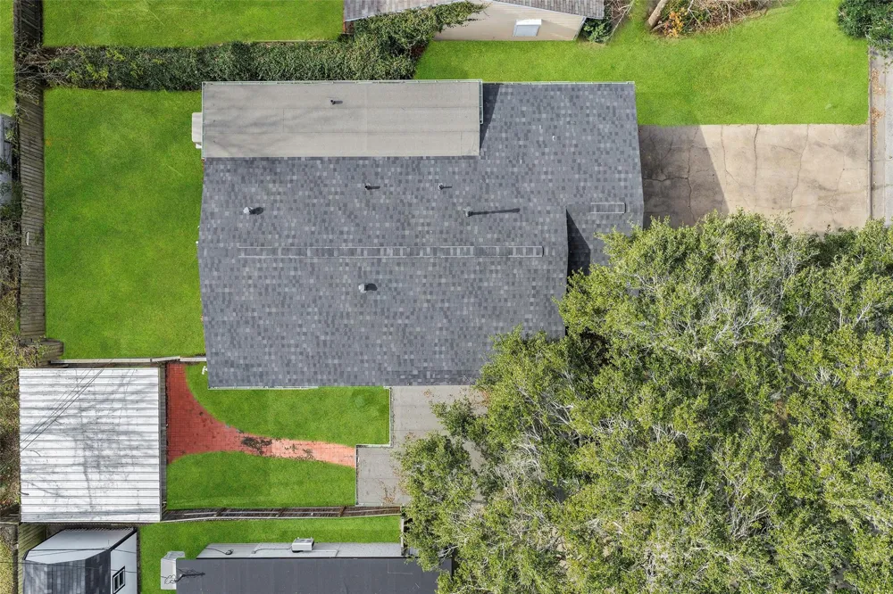 115 Marlin Avenue Galveston, TX 77550