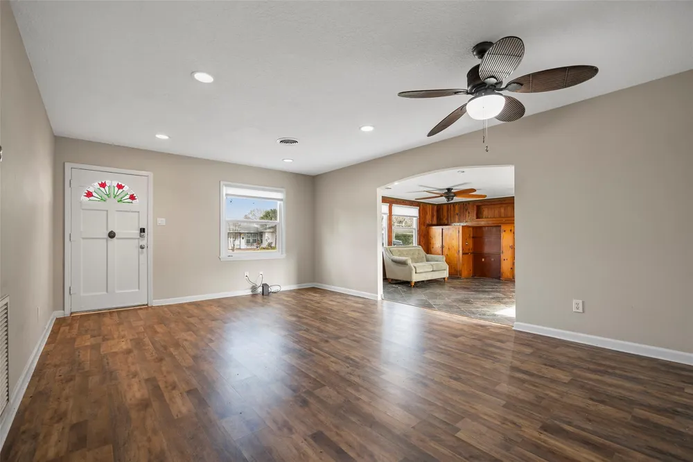 115 Marlin Avenue Galveston, TX 77550