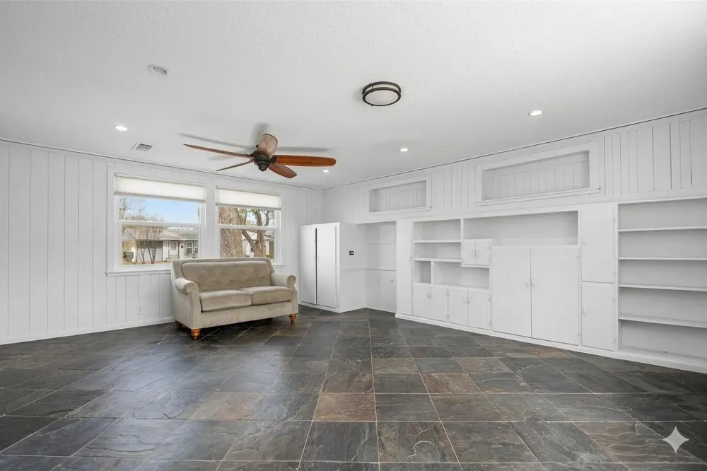 115 Marlin Avenue Galveston, TX 77550