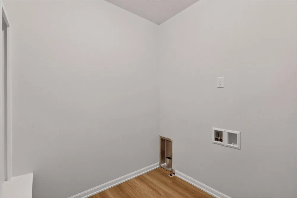 10555 68th Street SE Alto, MI 49302