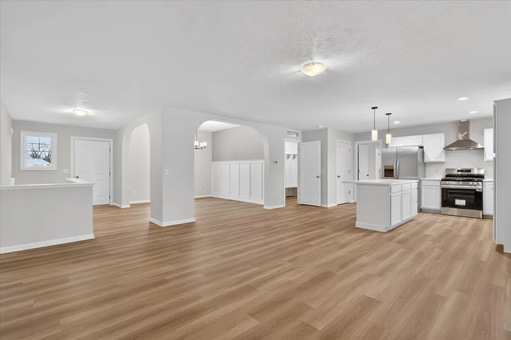 10555 68th Street SE Alto, MI 49302