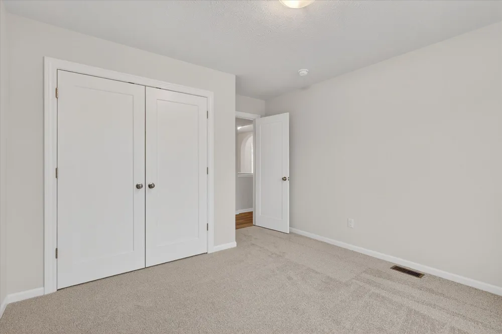 10555 68th Street SE Alto, MI 49302