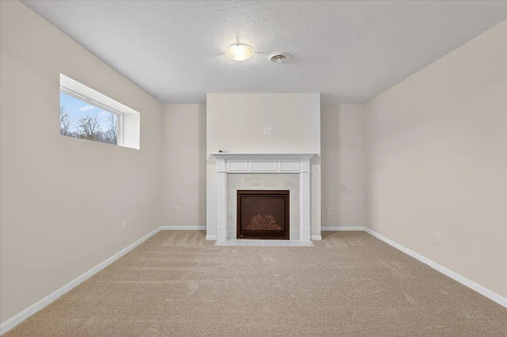 10555 68th Street SE Alto, MI 49302