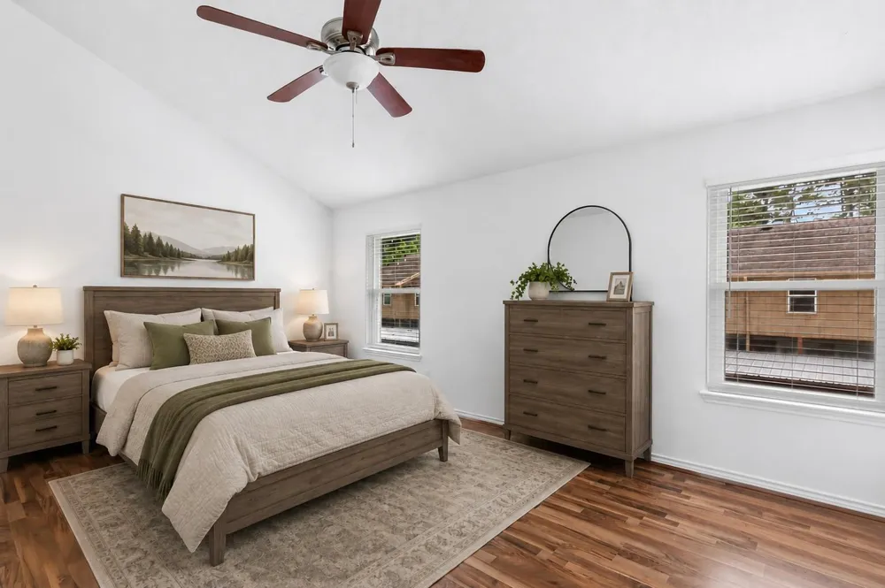 1011 Hamblen Road #205 Kingwood, TX 77339