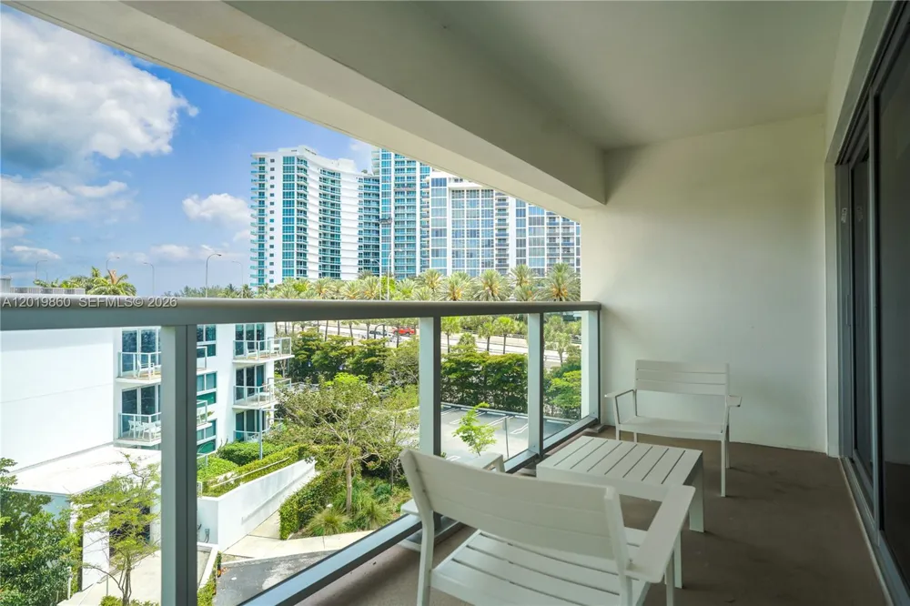 10250 Collins Avenue #407 Bal Harbour, FL 33154