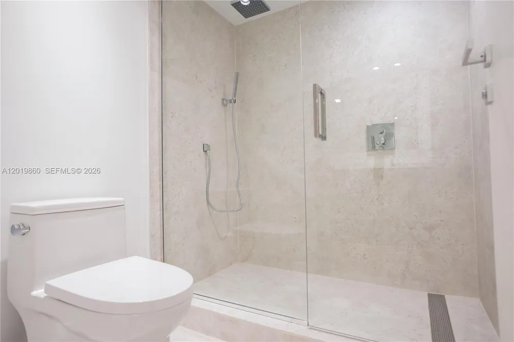 10250 Collins Avenue #407 Bal Harbour, FL 33154