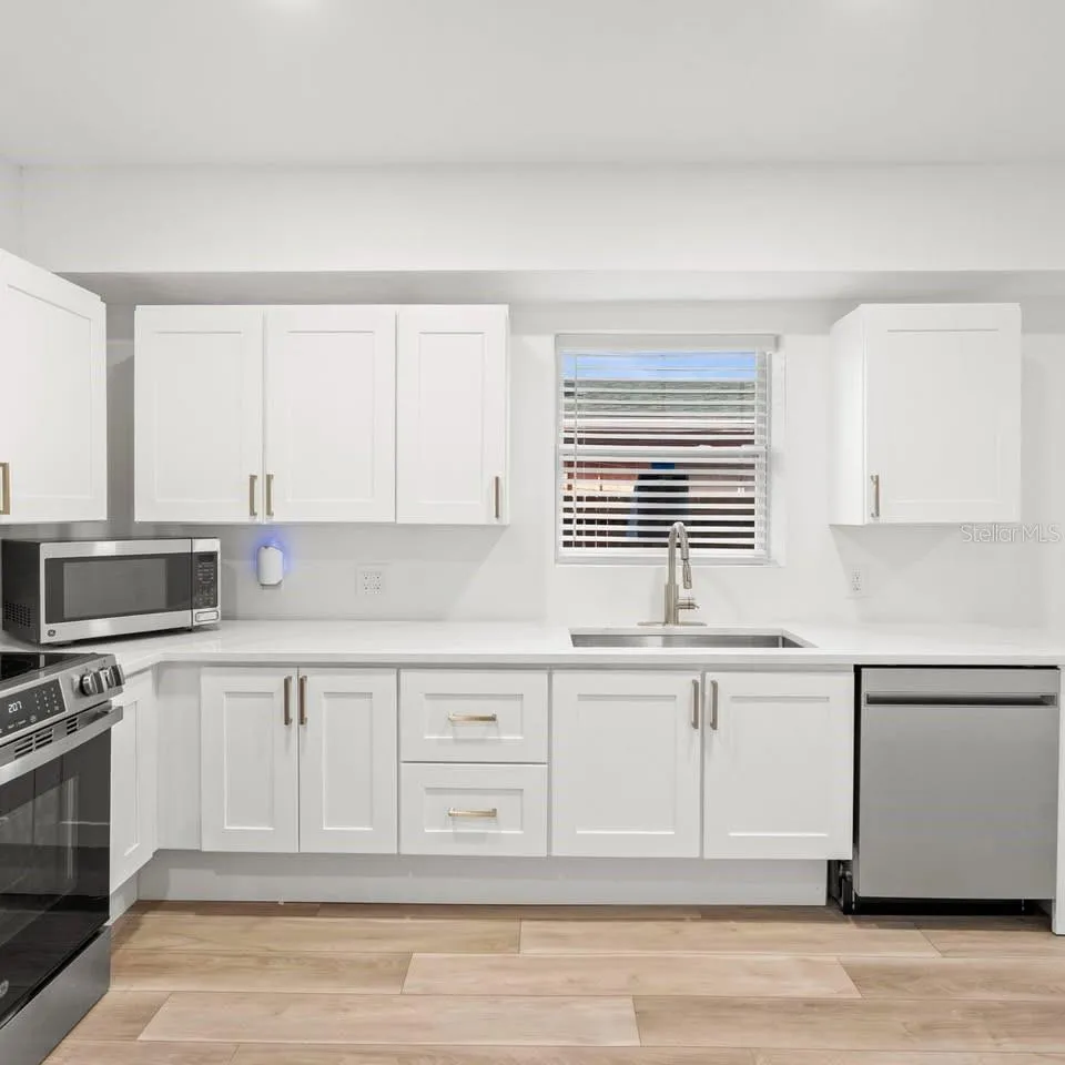 3103 16TH STREET #3103 St Petersburg, FL 33704