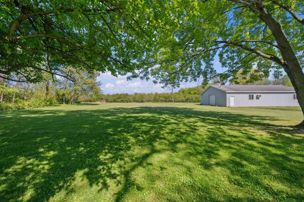 8498 Lake Road Berrien Center, MI 49102