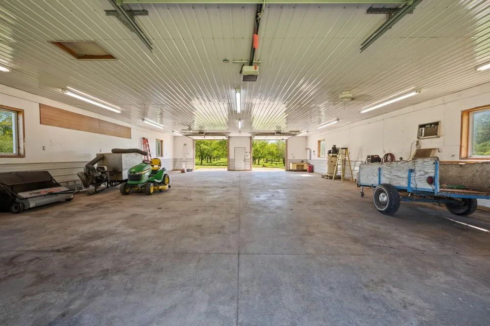 8498 Lake Road Berrien Center, MI 49102