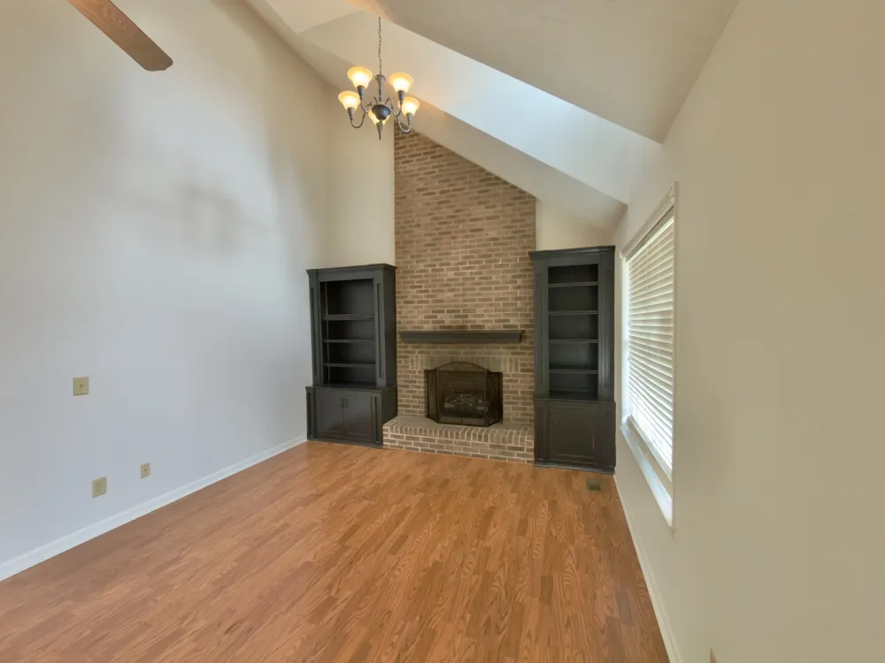 90 Heather Hts Bradyville, TN 37026