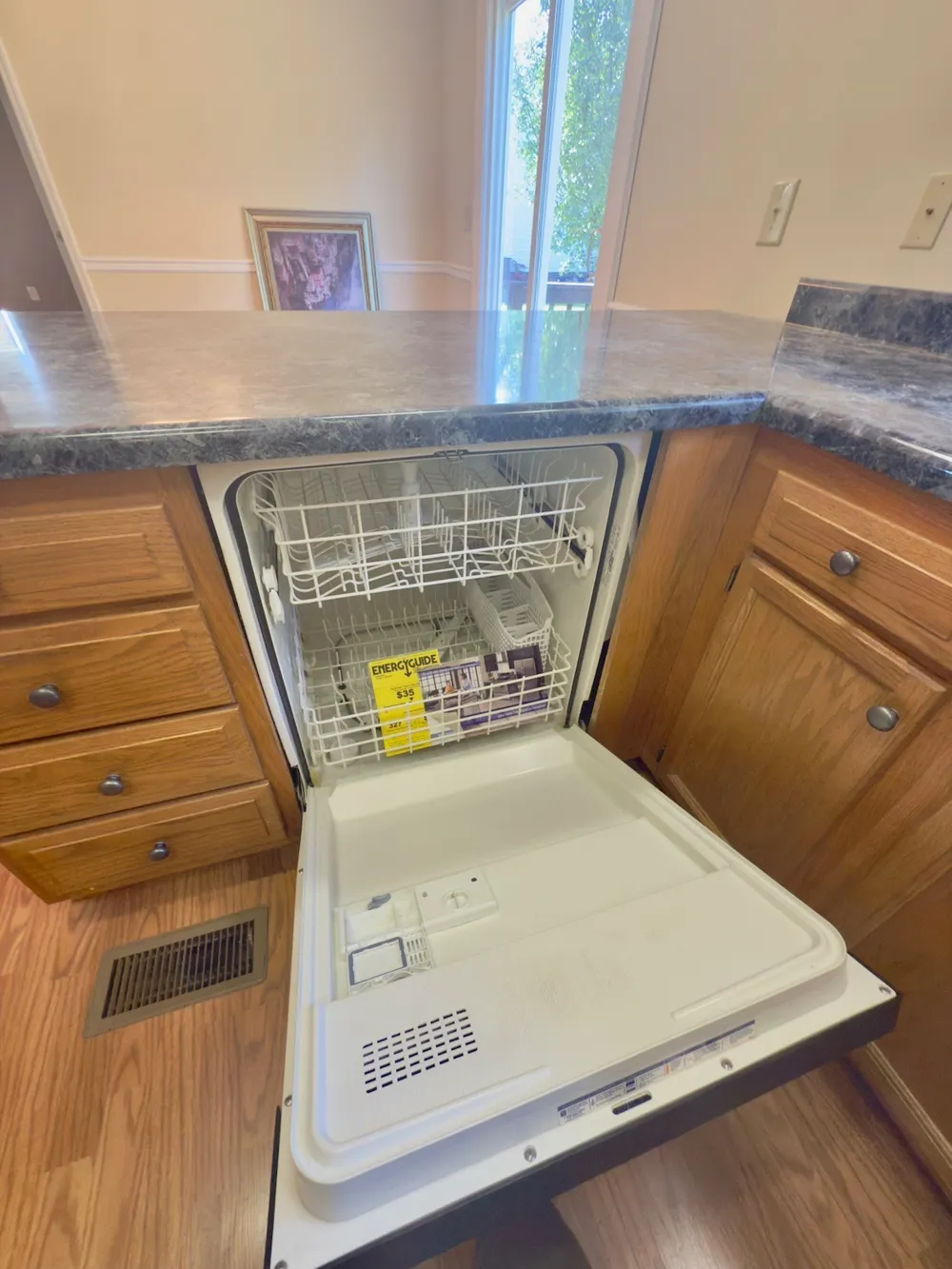 90 Heather Hts Bradyville, TN 37026