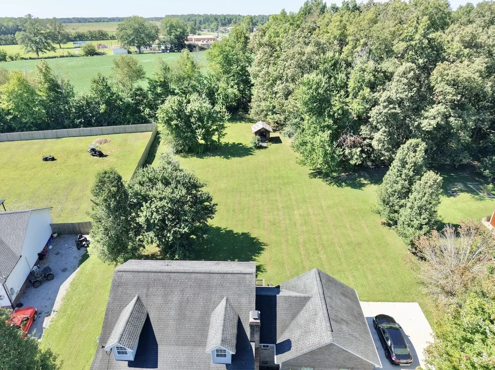 90 Heather Hts Bradyville, TN 37026