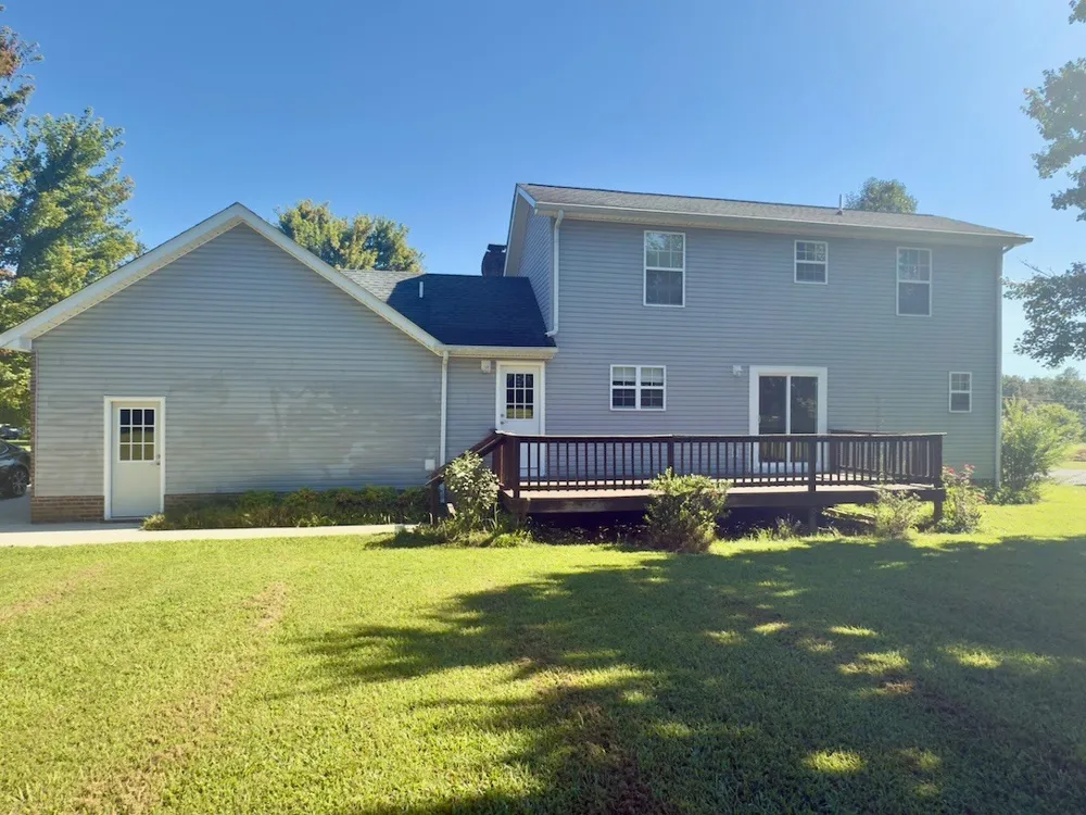 90 Heather Hts Bradyville, TN 37026