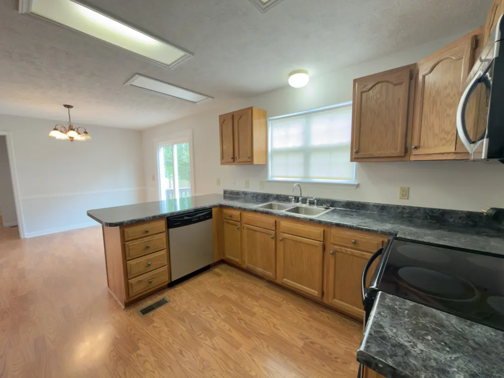 90 Heather Hts Bradyville, TN 37026