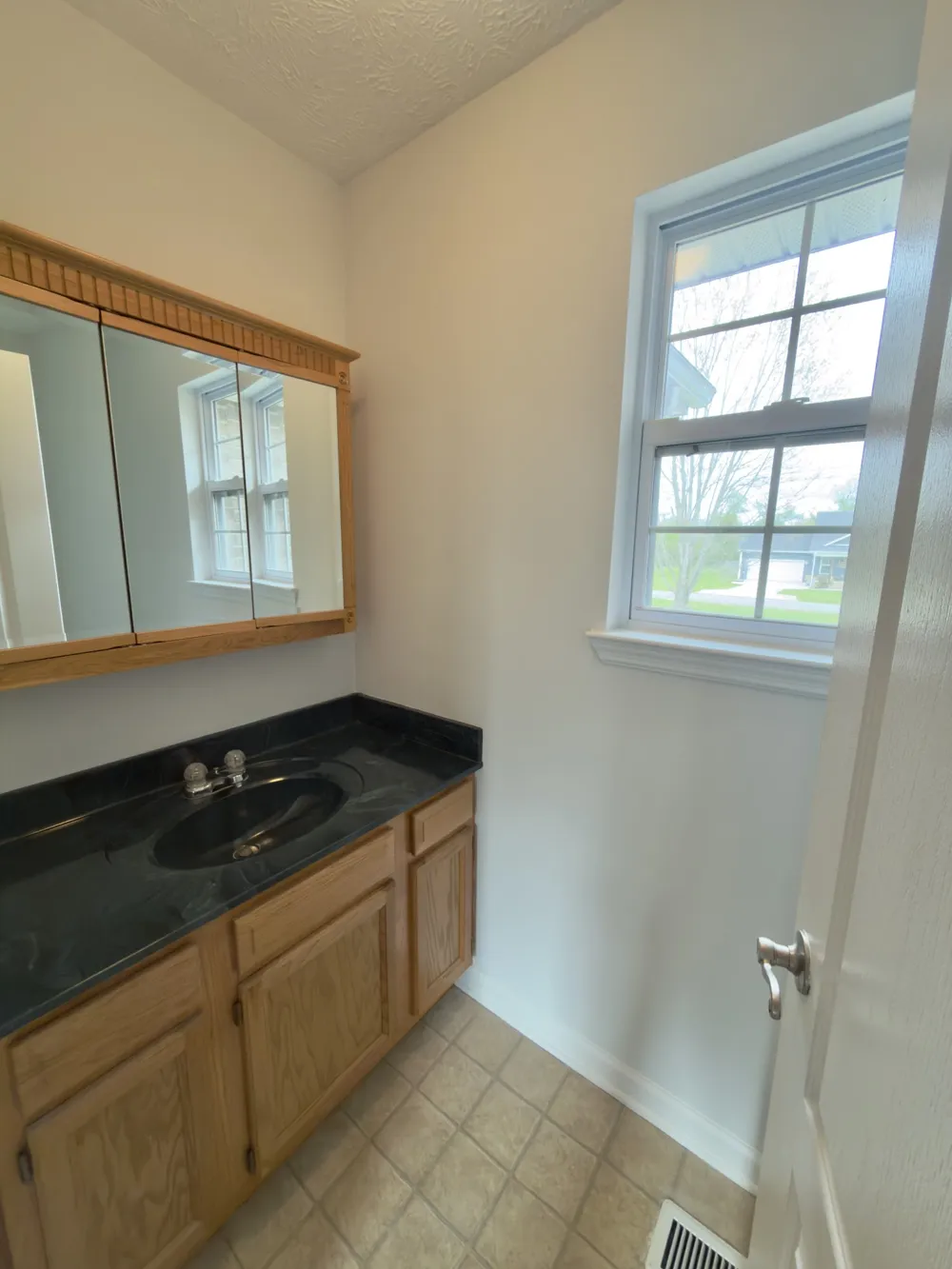 90 Heather Hts Bradyville, TN 37026