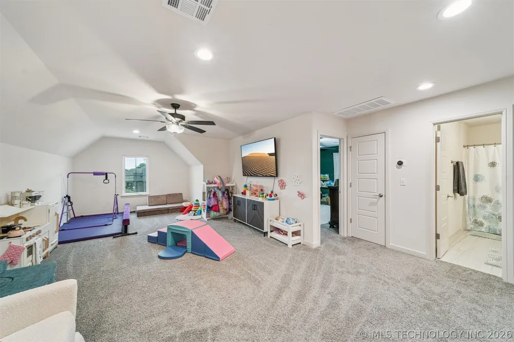 2888 Front Road Catoosa, OK 74015