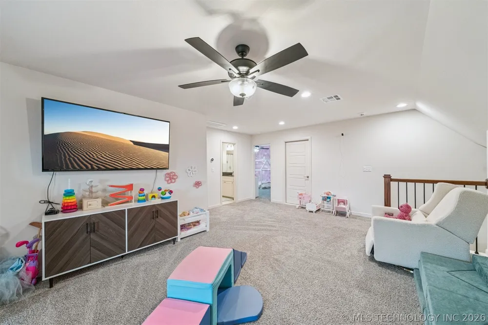 2888 Front Road Catoosa, OK 74015