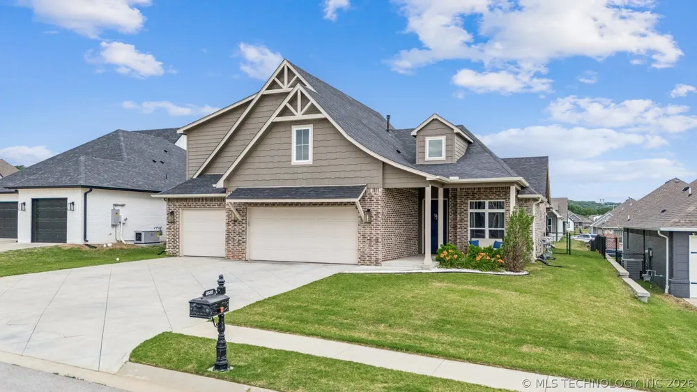 2888 Front Road Catoosa, OK 74015