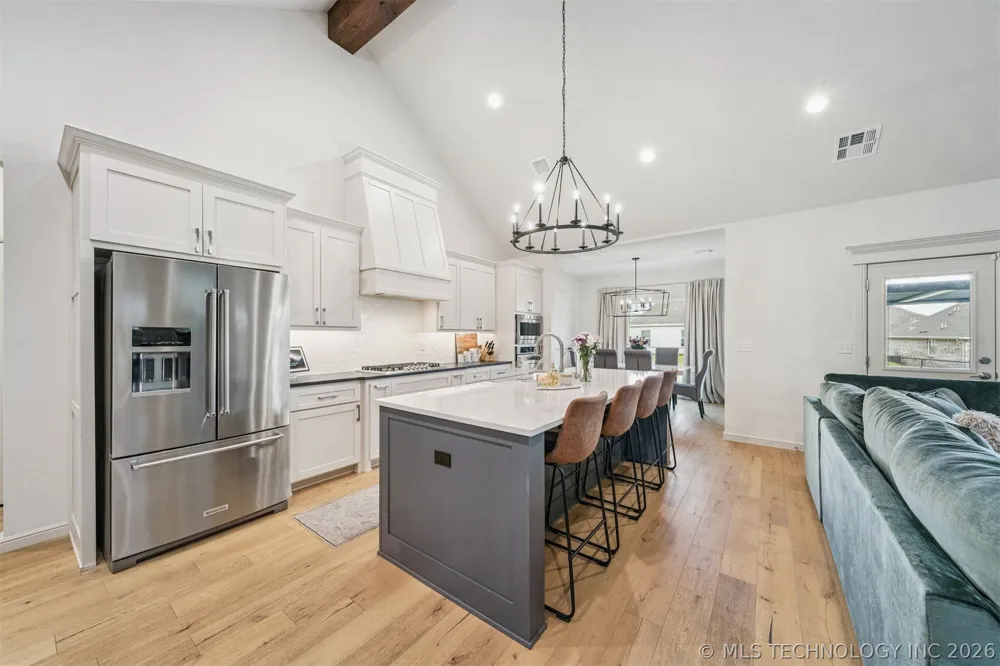 2888 Front Road Catoosa, OK 74015