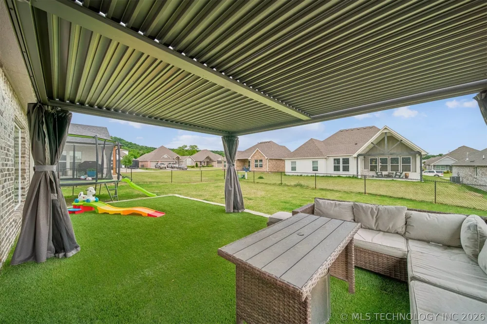 2888 Front Road Catoosa, OK 74015