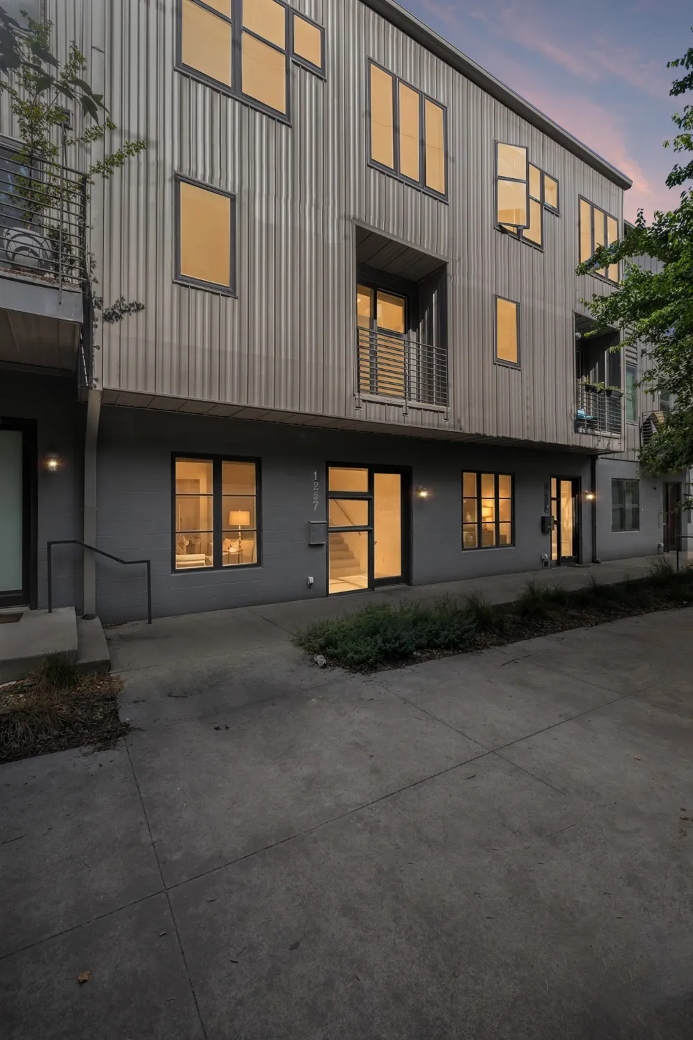 1257 Martin St Nashville, TN 37203