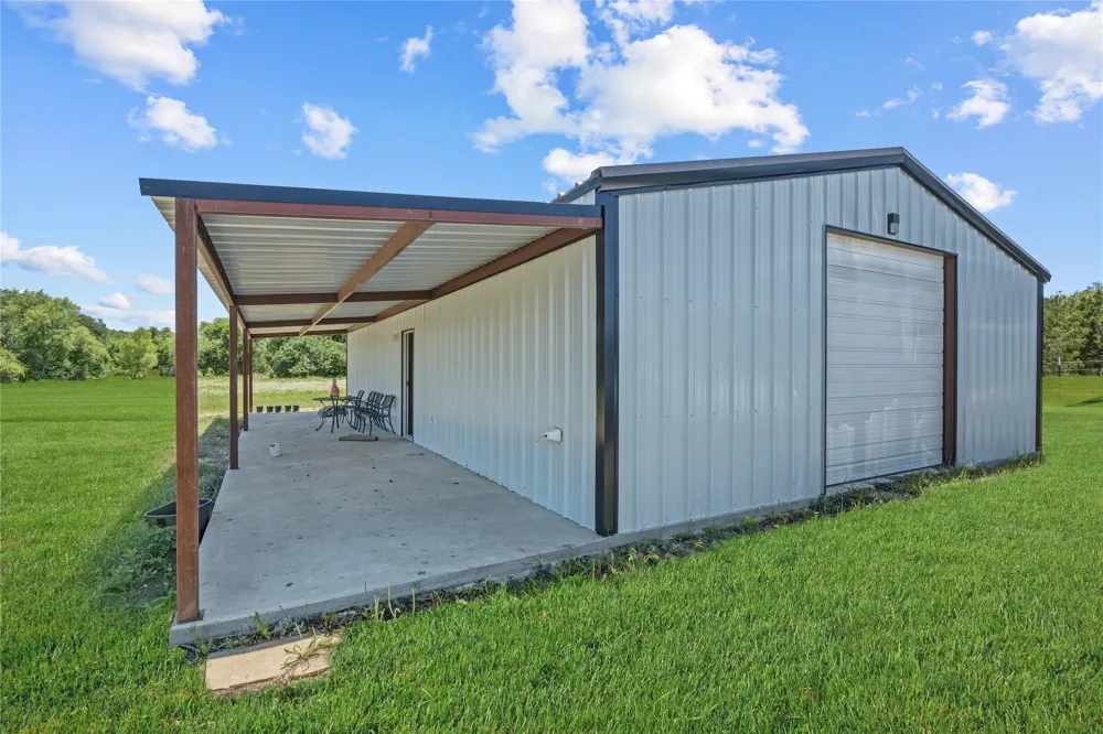 1100 Maverick Court Rio Vista, TX 76093