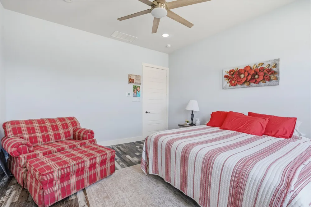 1100 Maverick Court Rio Vista, TX 76093