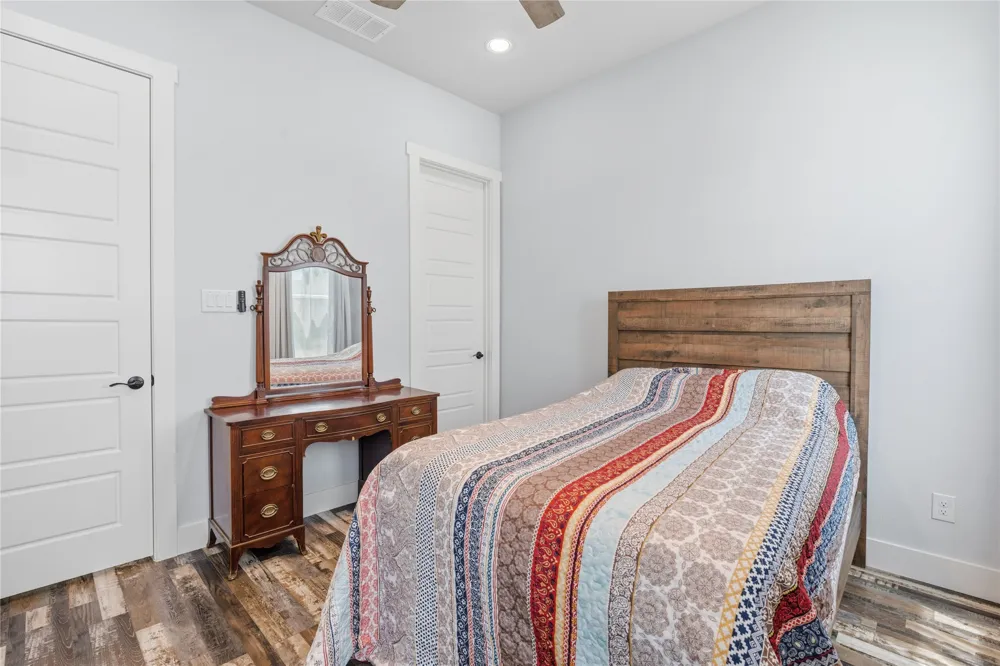 1100 Maverick Court Rio Vista, TX 76093