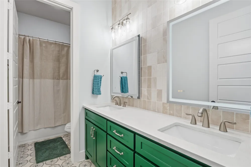 1100 Maverick Court Rio Vista, TX 76093