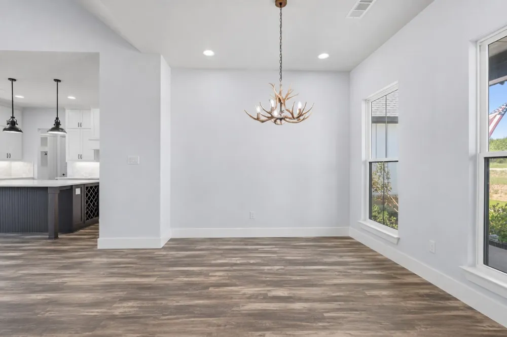 1100 Maverick Court Rio Vista, TX 76093