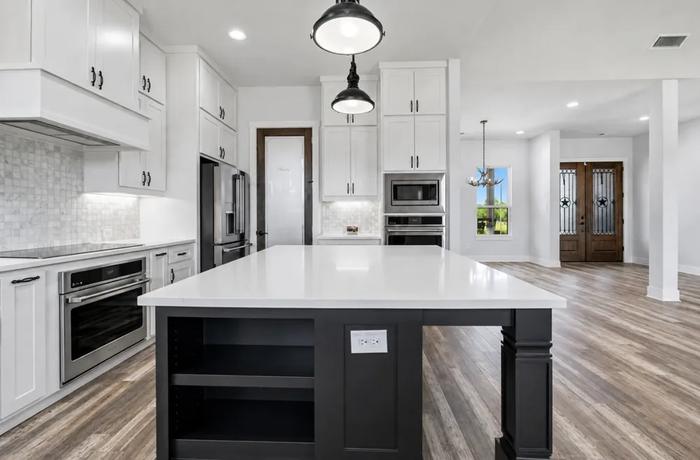 1100 Maverick Court Rio Vista, TX 76093