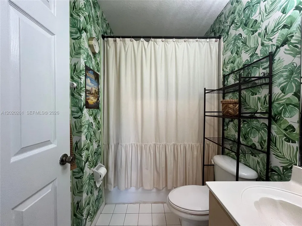 22731 SW 88th Pl #303 Cutler Bay, FL 33190